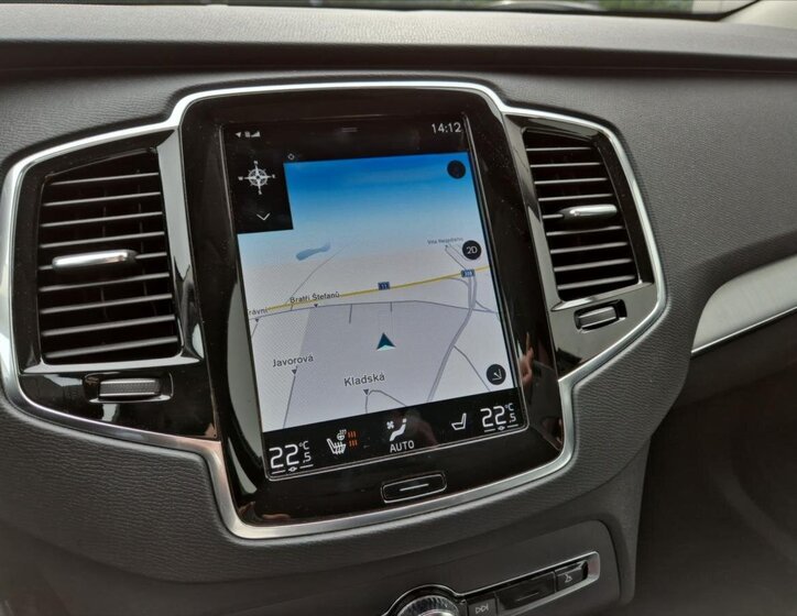 Volvo XC90 SUV / Terénní 2,0 l 173 kw