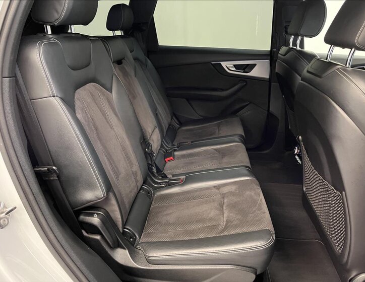 Audi Q7 SUV 3,0 l 200 kw