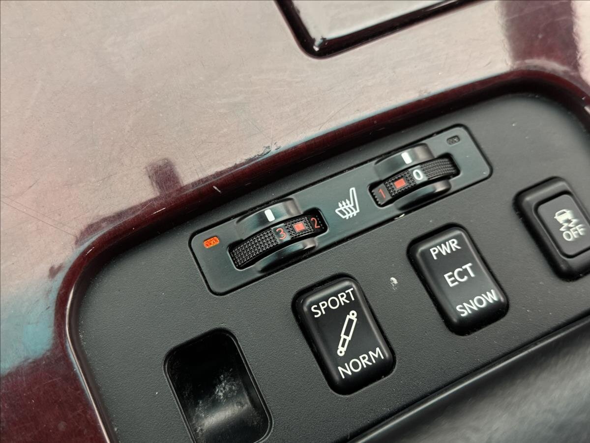 Lexus GS 300 Sedan / Limuzína 3,0 l 183 kw