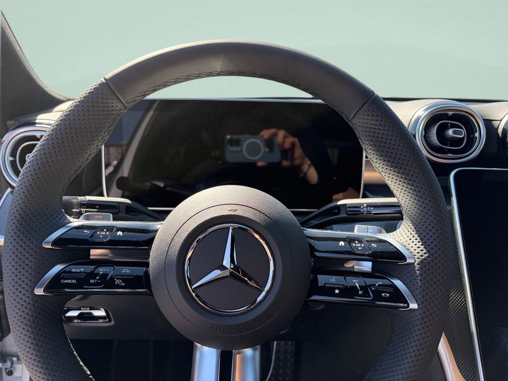 Mercedes-Benz Třídy C Sedan / Limuzína 2,0 l 162 kw