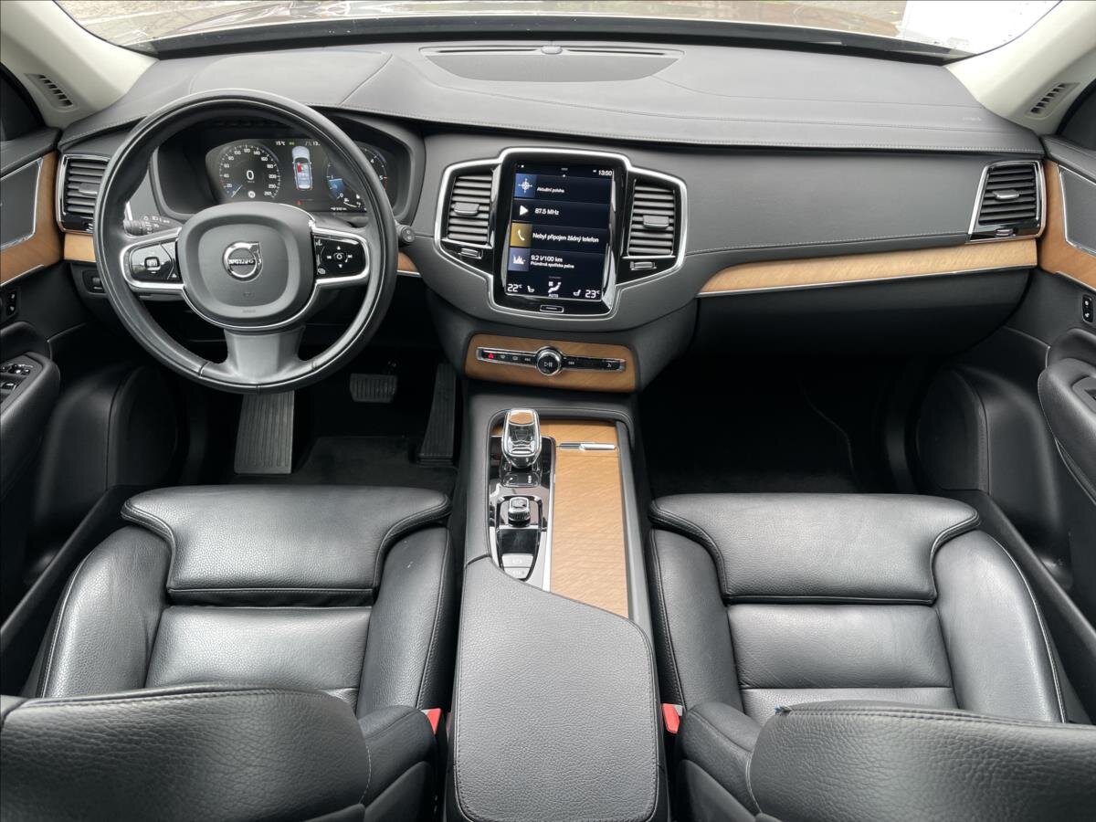 Volvo XC90 SUV 2,0 l 173 kw
