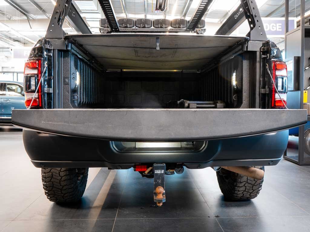 Dodge RAM Pick-up 6,4 l 306 kw