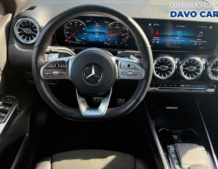 Mercedes-Benz GLB SUV / Terénní 2,0 l 110 kw