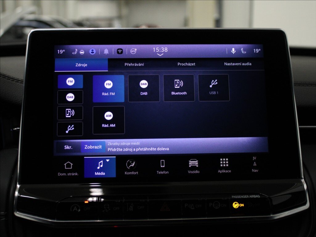 Jeep Compass SUV / Terénní 1,3 l 110 kw