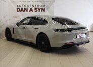 Porsche Panamera Hatchback 4,0 l 368 kw