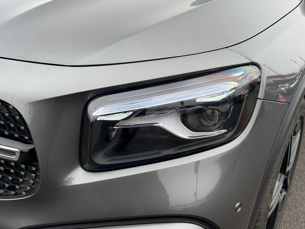 Mercedes-Benz GLB SUV / Terénní 2,0 l 110 kw