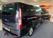 Ford Tourneo Custom 6