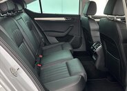 Škoda Superb Sedan / Limuzína 1,4 l 160 kw