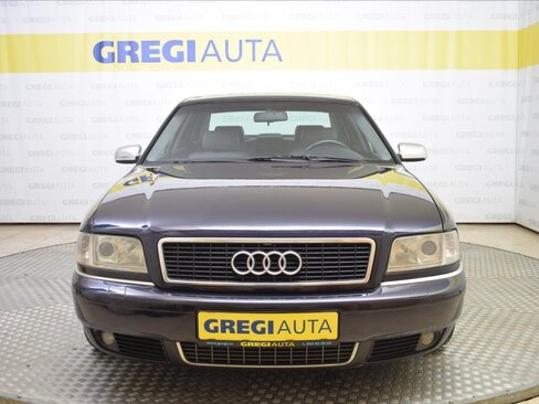 Audi S8 Sedan 4,2 l 265 kw