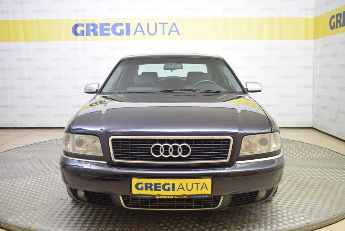 Audi S8 Sedan 4,2 l 265 kw