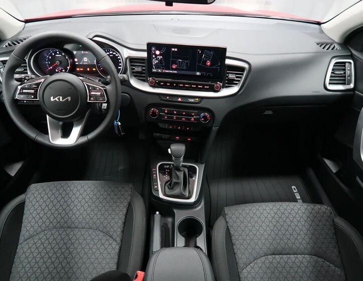 KIA Ceed 11