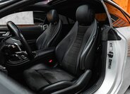 Mercedes-Benz Třídy E 22