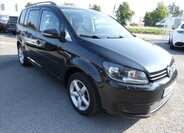 Volkswagen Touran 1