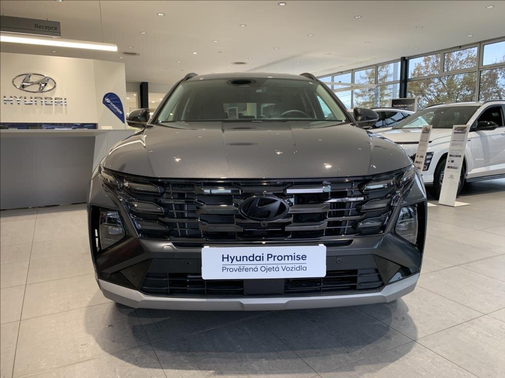 Hyundai Tucson SUV 1,6 l 158 kw