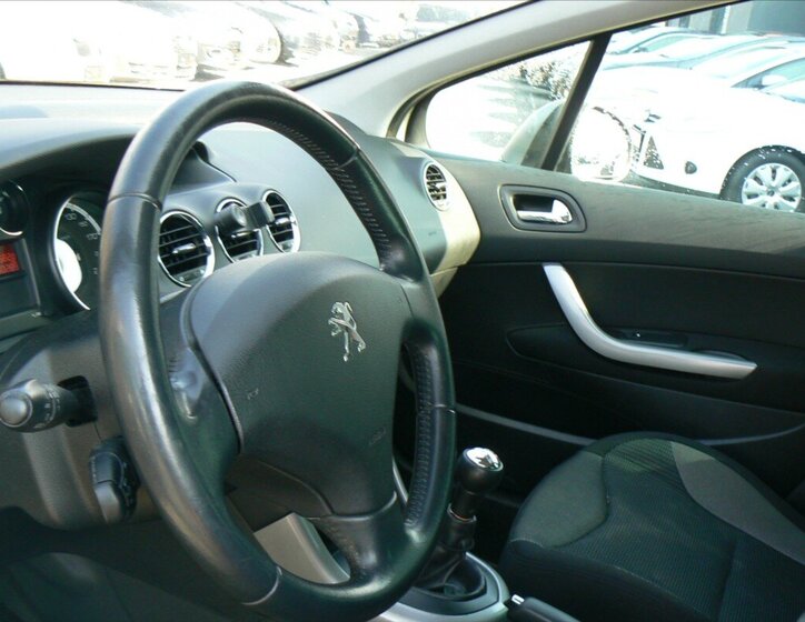 Peugeot 308 Kombi 1,6 l 68 kw