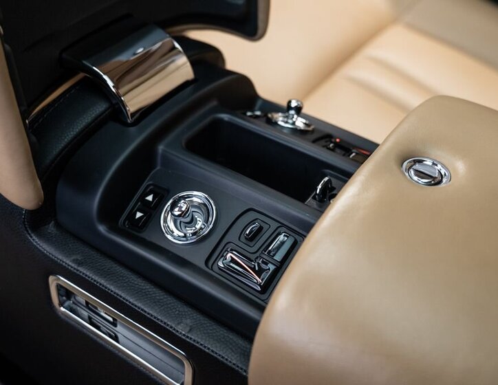 Rolls-Royce Phantom Sedan 6,7 l 338 kw