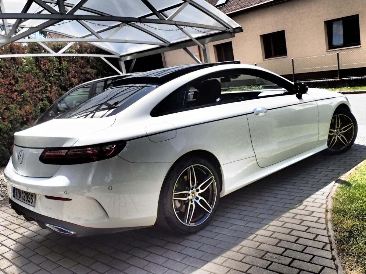 Mercedes-Benz Třídy E Kupé 2,9 l 250 kw
