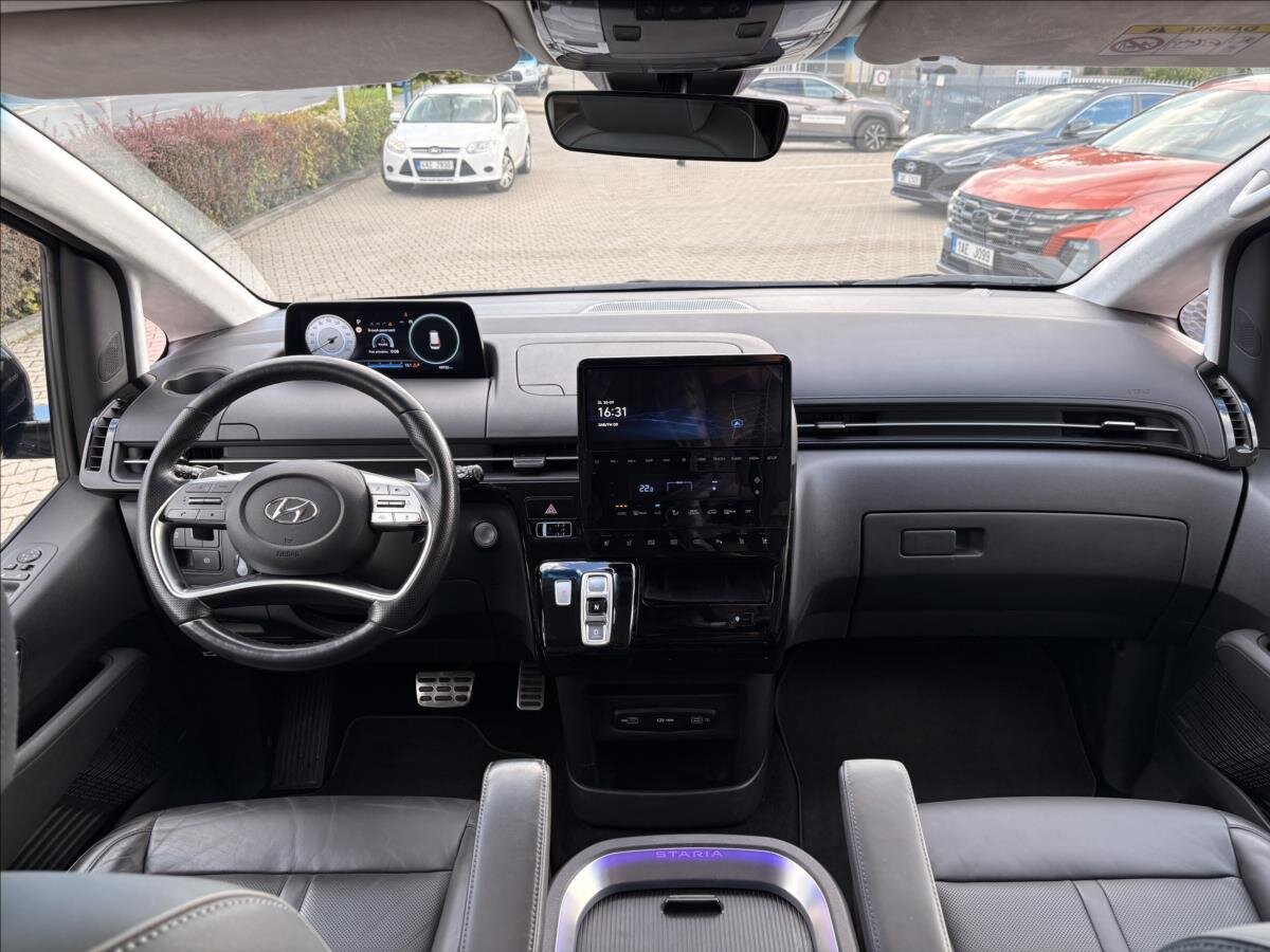 Hyundai Staria MPV 2,2 l 130 kw