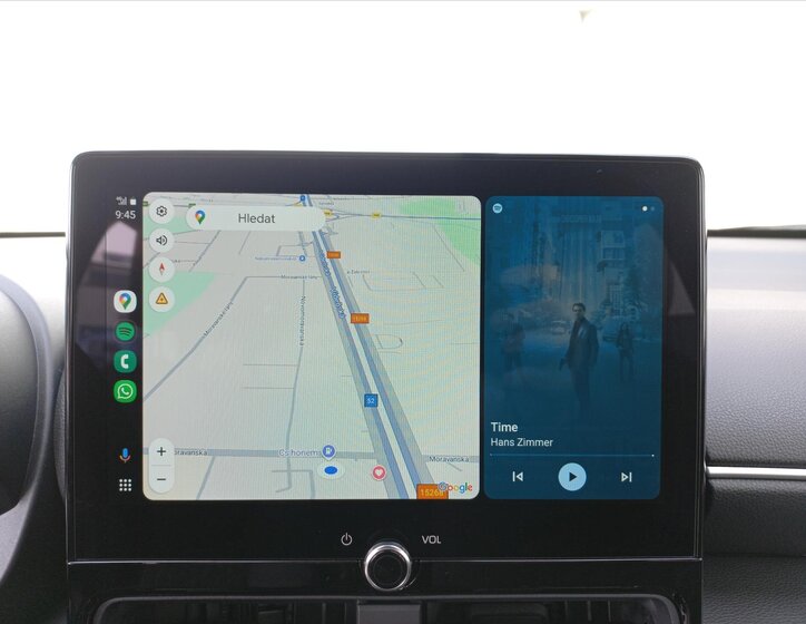 Toyota Yaris Cross CUV / Crossover 1,5 l 68 kw