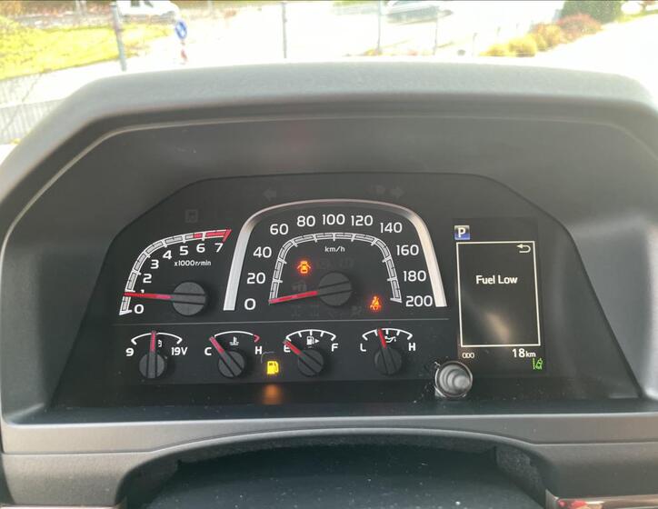 Toyota Land Cruiser 19