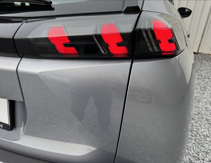 Peugeot 2008 SUV / Terénní 1,2 l 96 kw