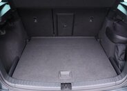 Škoda Karoq SUV / Terénní 2,0 l 140 kw