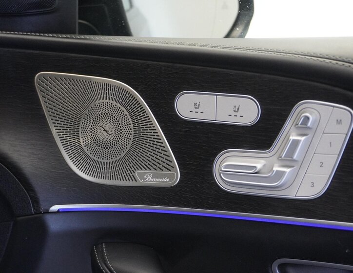 Mercedes-Benz GLS SUV / Terénní 4,0 l 450 kw