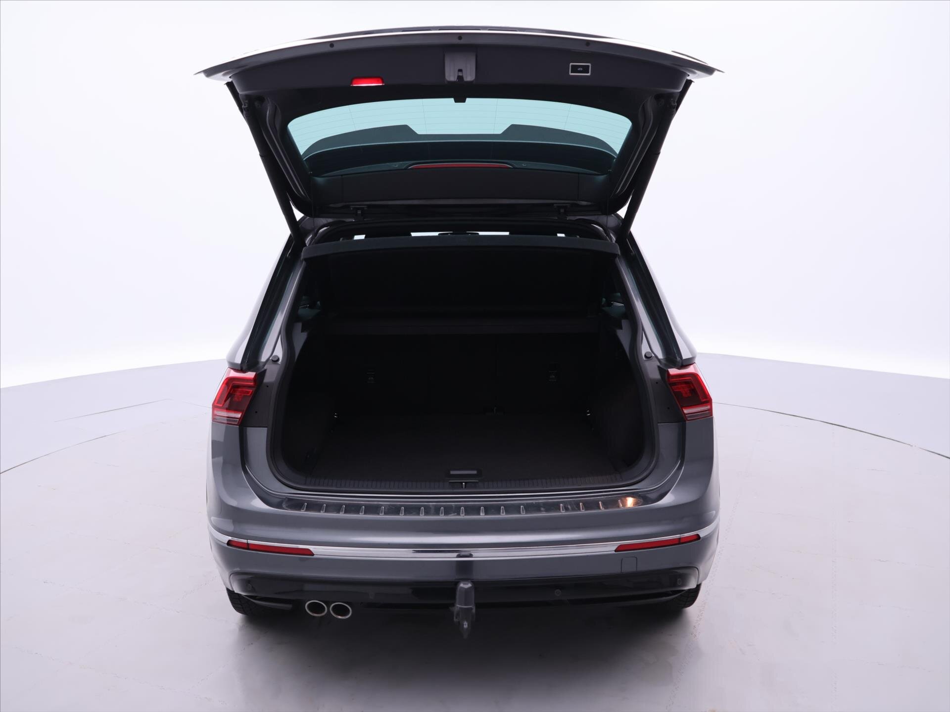 Volkswagen Tiguan SUV / Terénní 2,0 l 140 kw