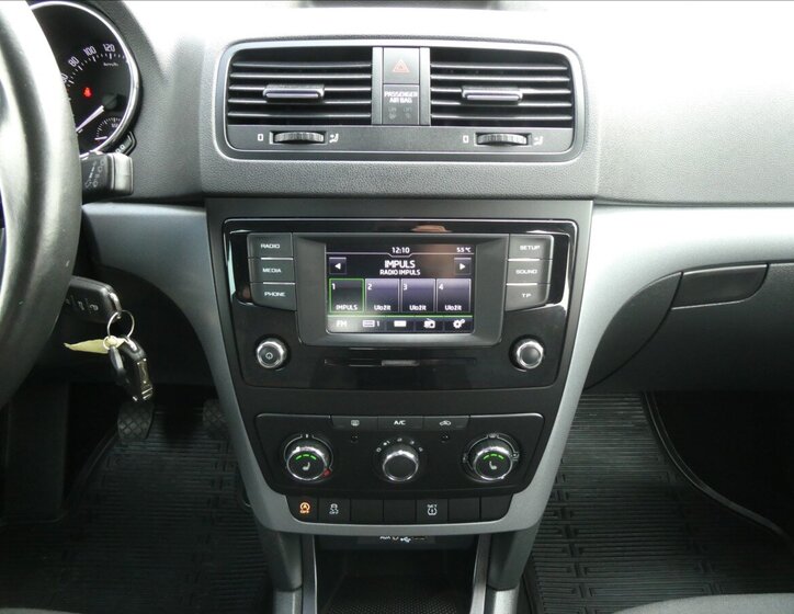 Škoda Yeti SUV / Terénní 1,2 l 81 kw