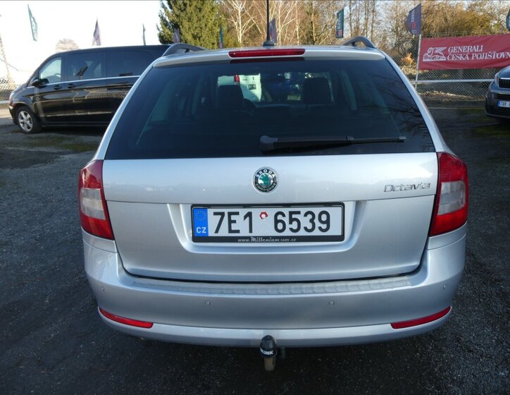 Škoda Octavia Kombi 2,0 l 103 kw