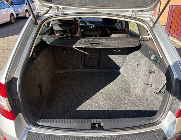 Škoda Octavia Kombi 0,0 77 kw