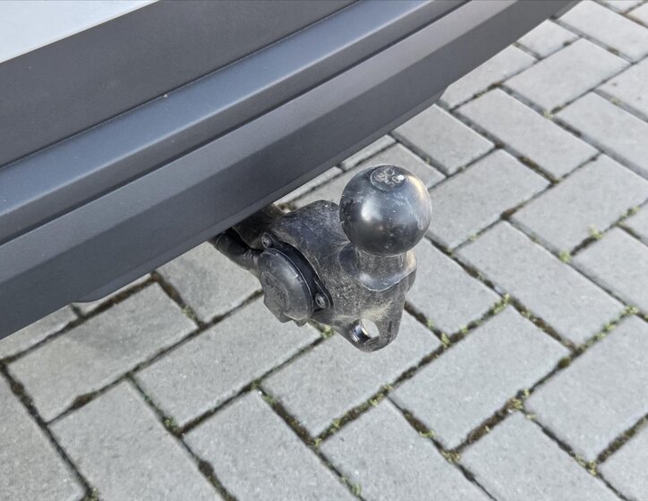 Škoda Karoq SUV 1,5 l 110 kw