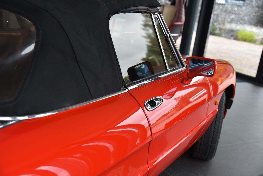 Alfa Romeo Spider