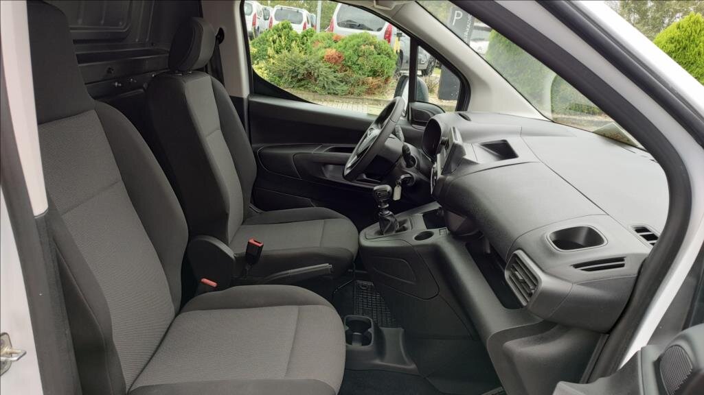 Opel Combo Skříň 1,5 l 75 kw