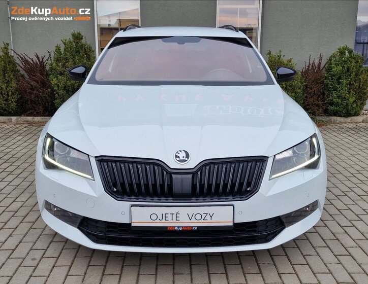 Škoda Superb Kombi 2,0 l 110 kw