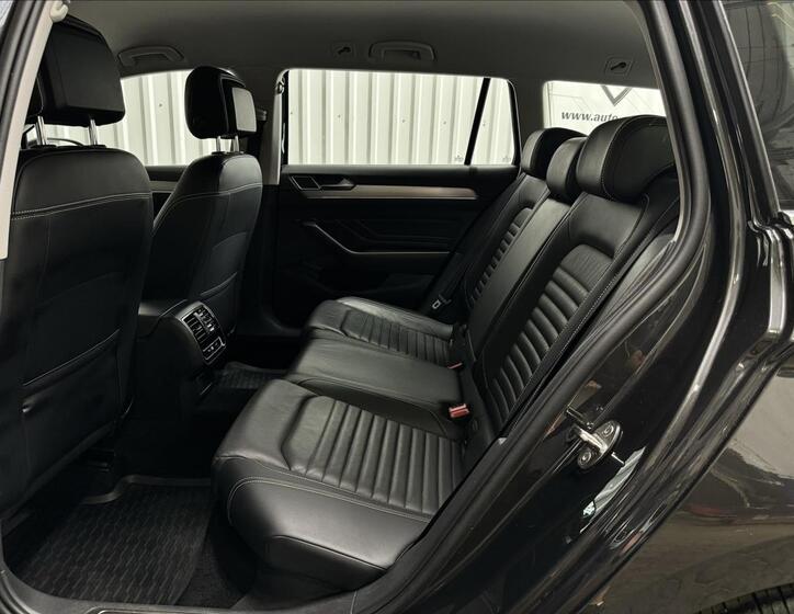 Volkswagen Passat 34