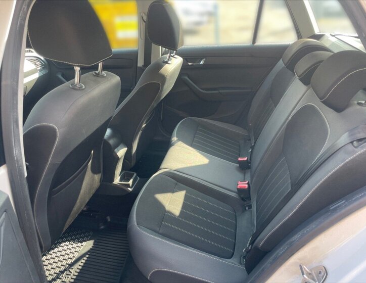 Škoda Fabia Kombi 999,0 70 kw