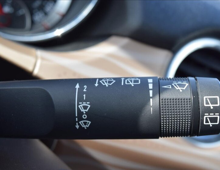 Opel Adam Hatchback 1,2 l 51 kw