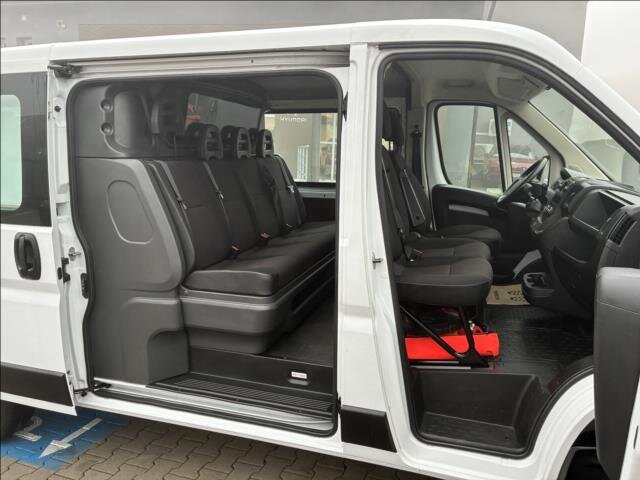 Opel Movano Skříň 2,2 l 103 kw