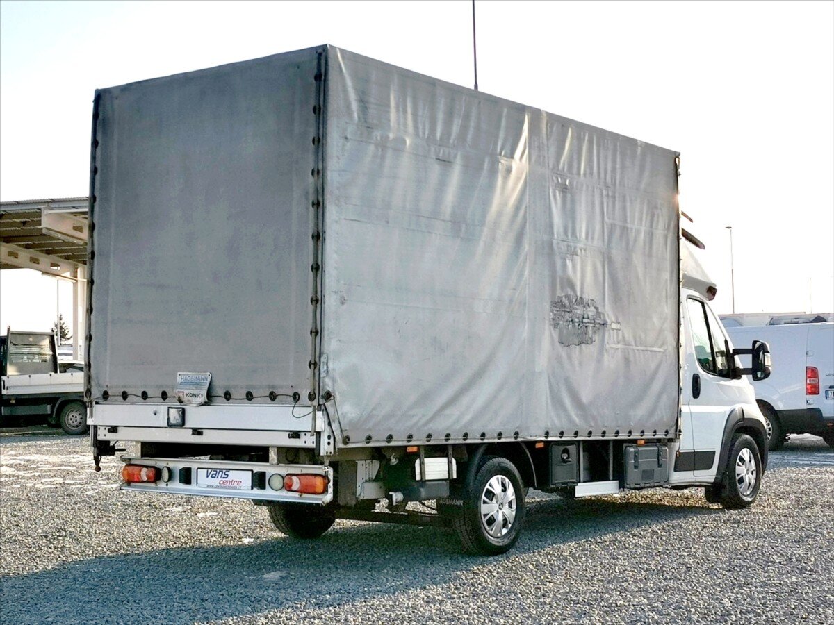 Peugeot Boxer Valník 2,2 l 110 kw