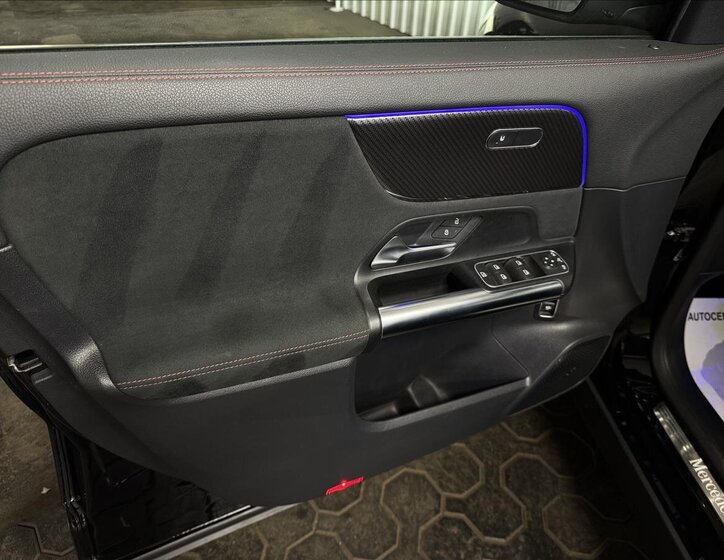 Mercedes-Benz GLA SUV / Terénní 2,0 l 110 kw