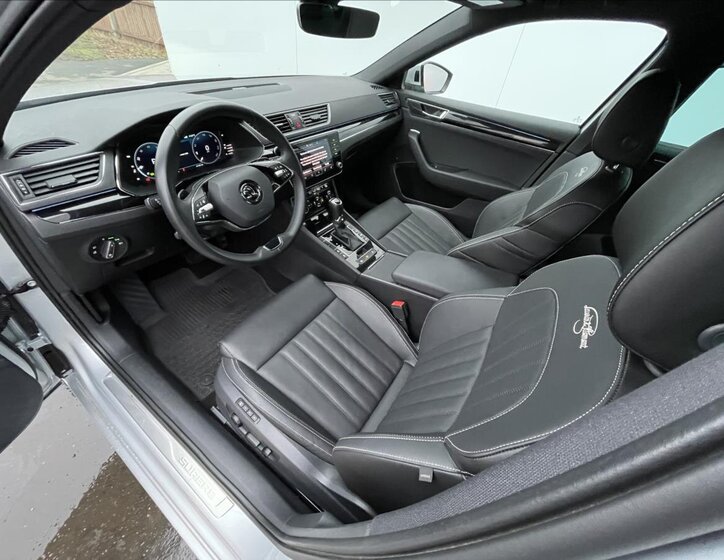Škoda Superb 5