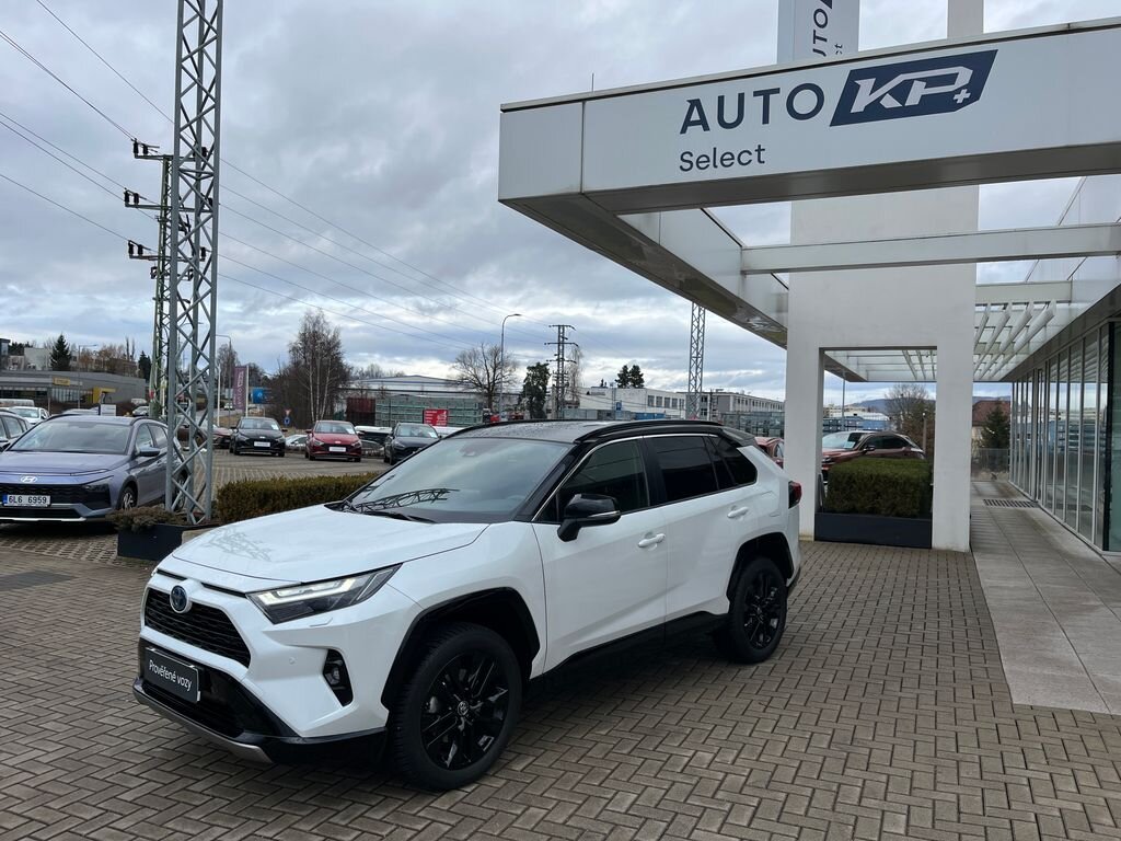 Toyota RAV4 SUV 2,5 l 131 kw
