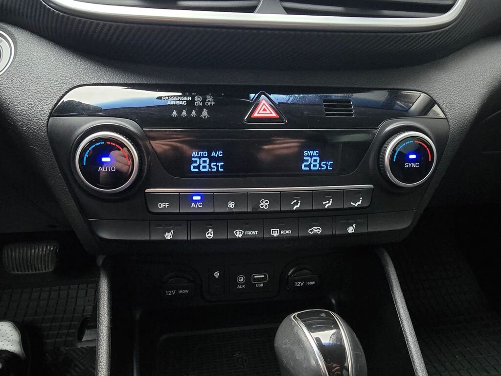 Hyundai Tucson SUV 1,6 l 100 kw