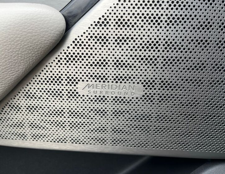 Land Rover Range Rover Velar 17