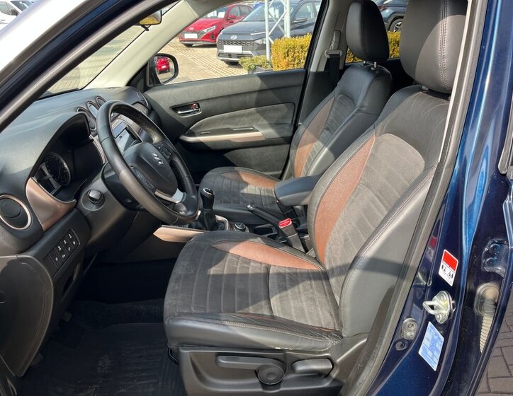Suzuki Vitara SUV / Terénní 1,6 l 88 kw