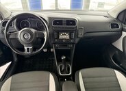 Volkswagen Polo 22