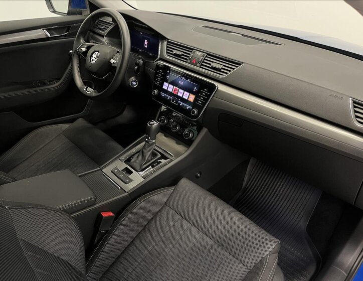 Škoda Superb Liftback 2,0 l 206 kw