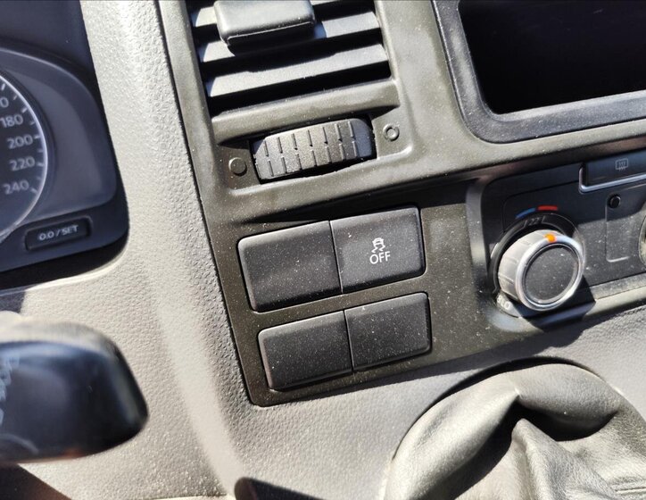 Volkswagen Transporter Ostatní 2,0 l 103 kw