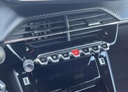 Peugeot 2008 SUV / Terénní 1,2 l 96 kw